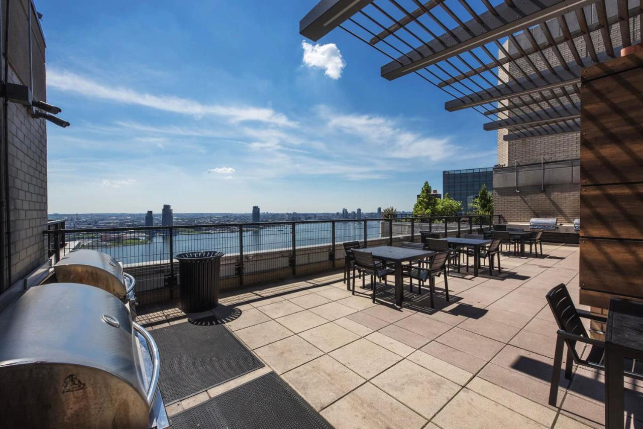 شقة Midtown East 1Br W Gym Nr East River Esplanade Nyc-1382 نيو يورك المظهر الخارجي الصورة